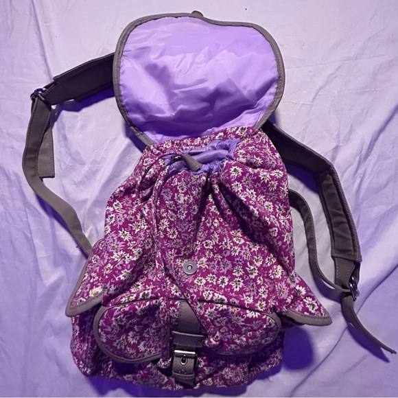 Candies Purple Floral Backpack Multi PocketsAdjustable Strap Carry On Travel Bag - Picture 3 of 6